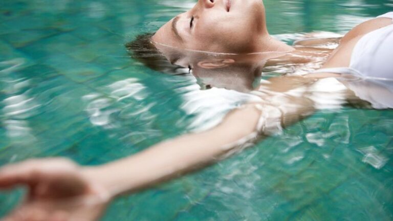 Hidroterapia: Descubre los beneficios de este tratamiento acuático