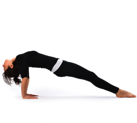 Posiciones de yoga para evitar en pacientes con escoliosis