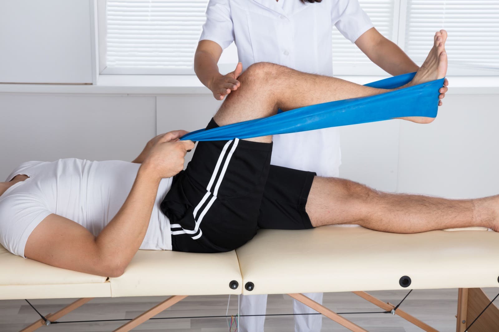 Prevención y tratamiento de fracturas de pelvis y cadera